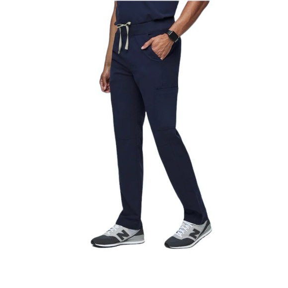 Figs Technical Collection Men's Navy Axim Cargo Scrub Pants - Picture 2 of 12